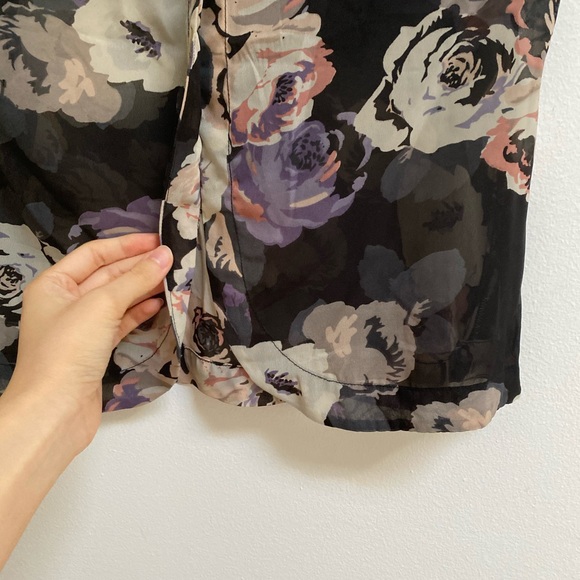 AEO Black Floral Chiffon Tee XS - Picture 3 of 4